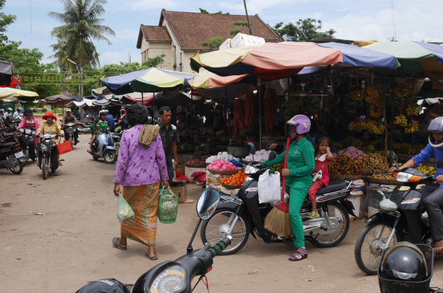 The market at the first stop