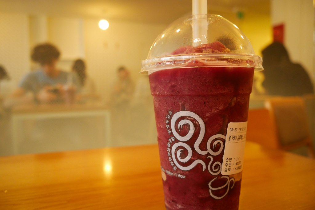 Blueberry and earl grey smoothie