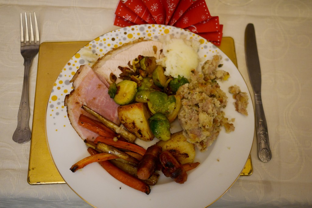 Dinner from last year...a bit of a placeholder as I don't have the photos from this year yet!