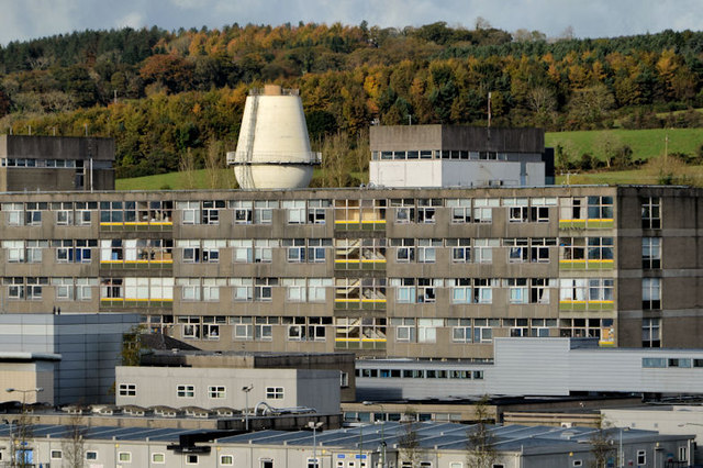 Copyright Albert Bridge on geograph.ie