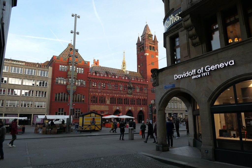 Bound for Basel (from Zoo to Cordon&nbsp;Bleu)